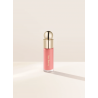 Soft pinch liquid blush